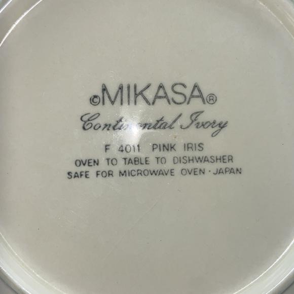 Mikasa Continental Ivory Pink Iris Salad Soup Bowl - Picture 3 of 5